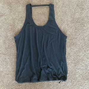 Lululemon workout top